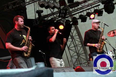 Balkan Beat Box (USA) 25. Summer Jam Festival - Fuehlinger See, Koeln - Green Stage 03. Juli 2010 (11).JPG